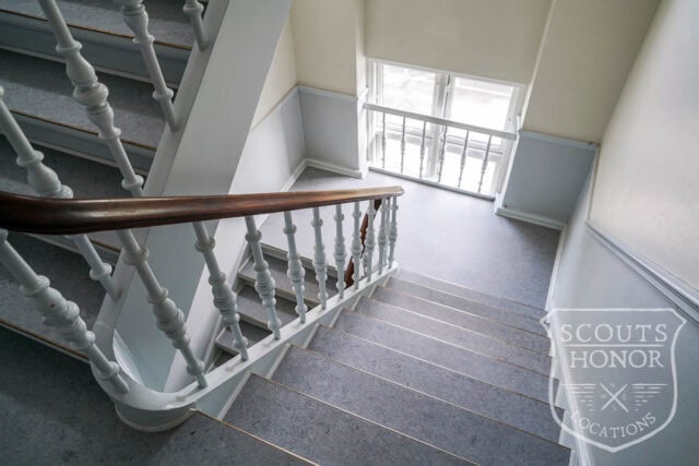 apartment boheme blue kitchen park view Østerbro location denmark scoutshonor 09