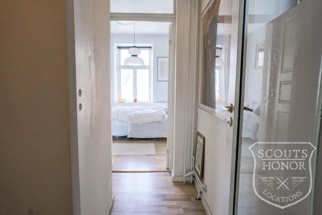apartment boheme blue kitchen park view Østerbro location denmark scoutshonor 23