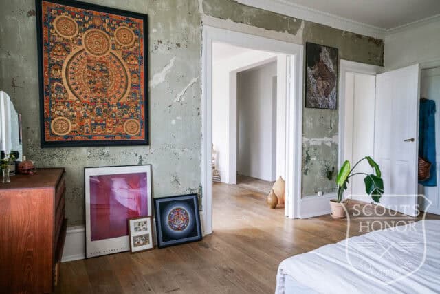 apartment boheme blue kitchen park view Østerbro location denmark scoutshonor 44