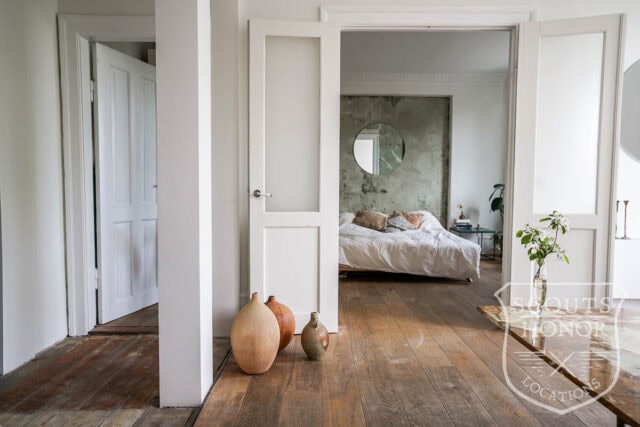 apartment boheme blue kitchen park view Østerbro location denmark scoutshonor 49