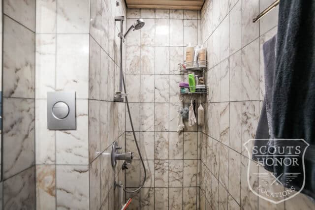 parcelhus retro original teenageværelse location denmark scoutshonor 61