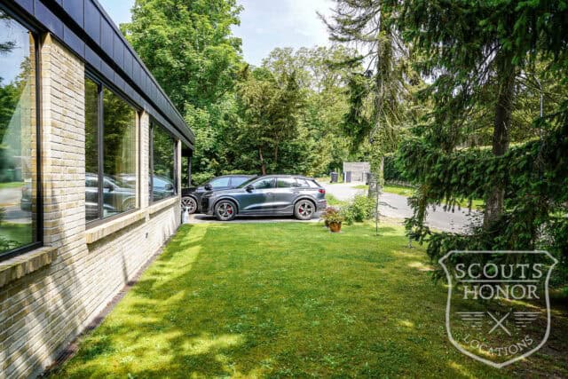 parcelhus snedkerkøkken badeværelse med udsigt stilfuld location denmark scoutshonor 06