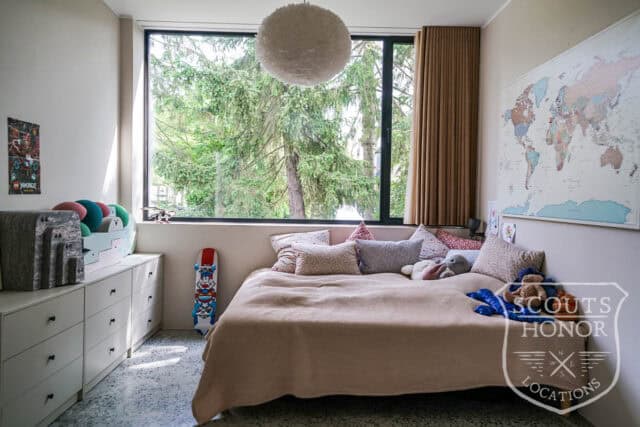 parcelhus snedkerkøkken badeværelse med udsigt stilfuld location denmark scoutshonor 29