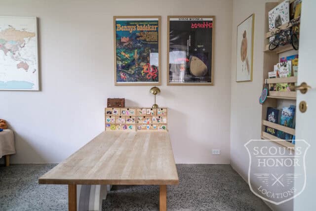 parcelhus snedkerkøkken badeværelse med udsigt stilfuld location denmark scoutshonor 30