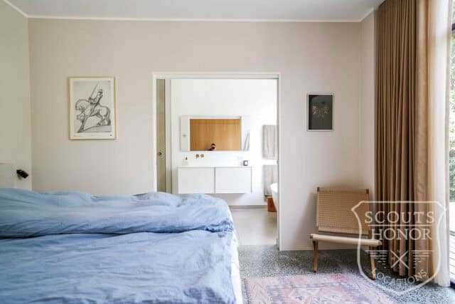 parcelhus snedkerkøkken badeværelse med udsigt stilfuld location denmark scoutshonor 44