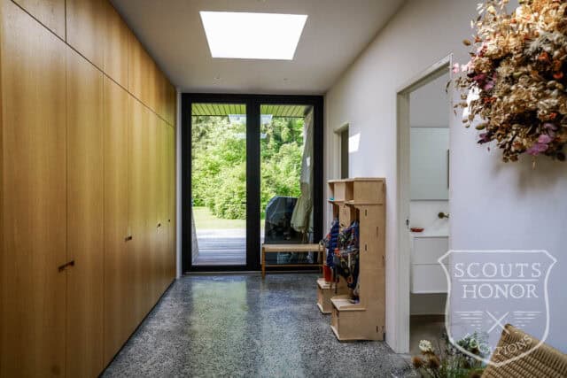 parcelhus snedkerkøkken badeværelse med udsigt stilfuld location denmark scoutshonor 52