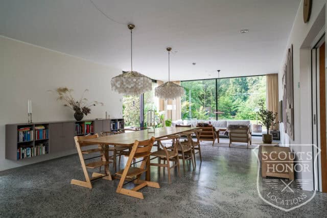 parcelhus snedkerkøkken badeværelse med udsigt stilfuld location denmark scoutshonor 67