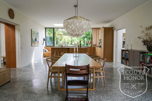 parcelhus snedkerkøkken badeværelse med udsigt stilfuld location denmark scoutshonor 70