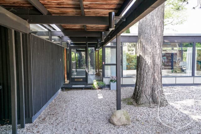 villa charlottenlund arkitekttegnet 50'erne træ location denmark scoutshonor 14