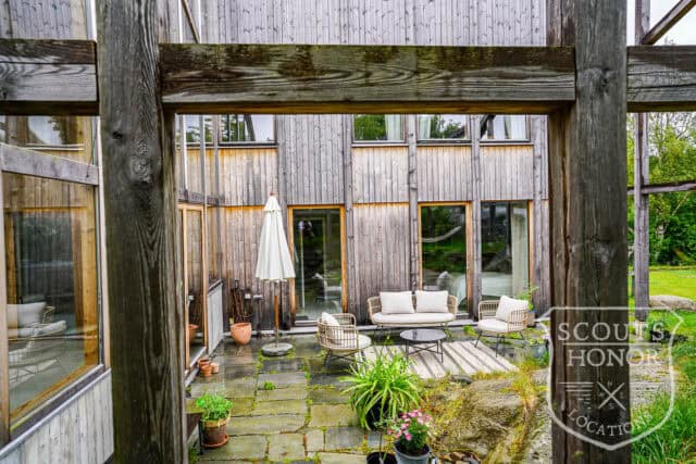 modern arkitektur trähus utsikt över naturen göteborg glas location sweden scoutshonor 08
