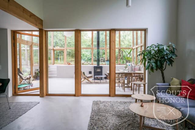 modern arkitektur trähus utsikt över naturen göteborg glas location sweden scoutshonor 52