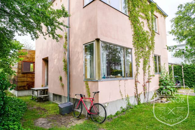 skåne träkök arkitektritad bungalow bohemisk location sweden scoutshonor 12