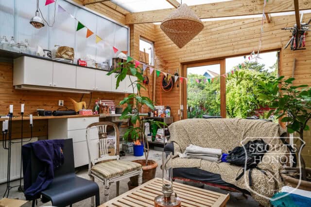 skåne träkök arkitektritad bungalow bohemisk location sweden scoutshonor 16