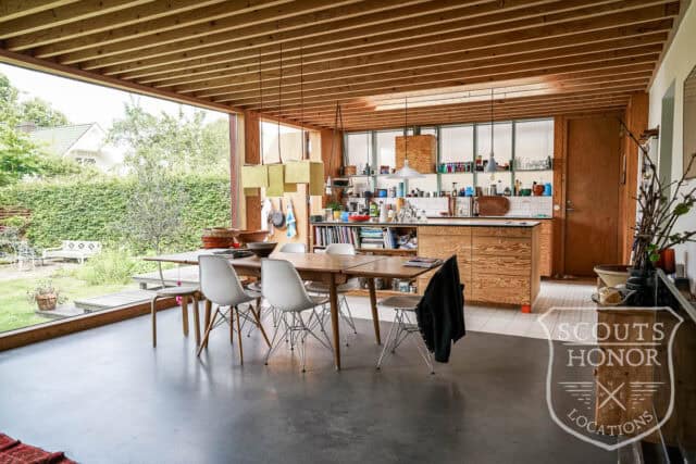 skåne träkök arkitektritad bungalow bohemisk location sweden scoutshonor 65