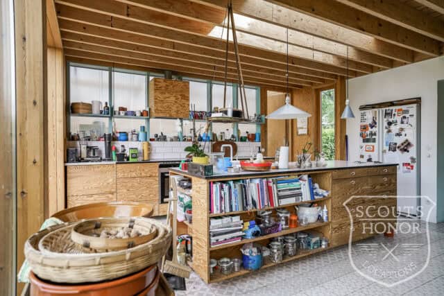 skåne träkök arkitektritad bungalow bohemisk location sweden scoutshonor 73