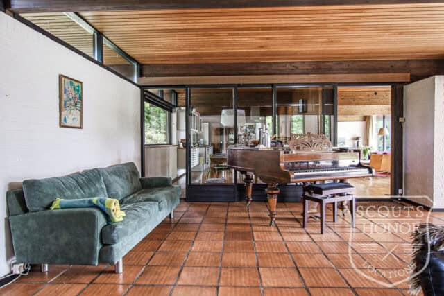 villa originale detaljer arkitekttegnet træbeklædning retro location denmark scoutshonor 48