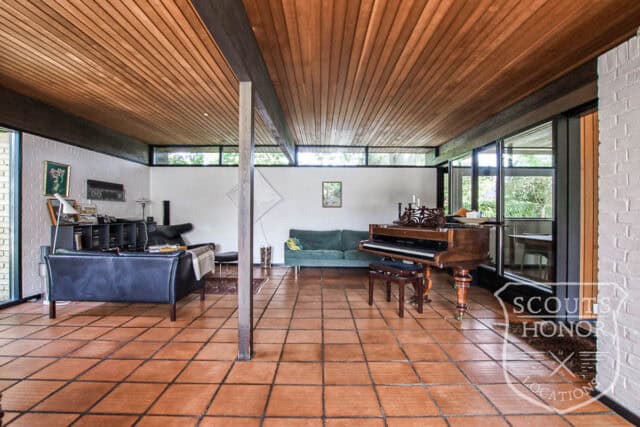 villa originale detaljer arkitekttegnet træbeklædning retro location denmark scoutshonor 50