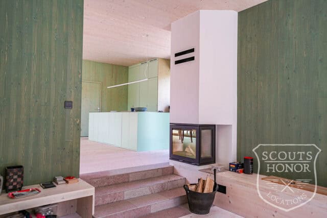 villa modern arkitektur skåne träbeklädnad grönt kök location sweden scoutshonor 079