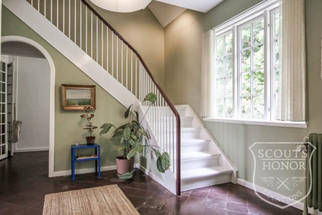 rødt hus stråtækt mødelokale i skoven nordsjælland location denmark scoutshonor 79