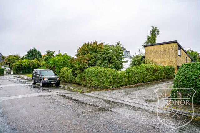 outdoor jacuzzi townhouse retro aarhus villa location denmark scoutshonor 02