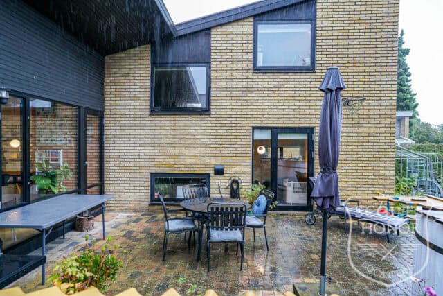 outdoor jacuzzi townhouse retro aarhus villa location denmark scoutshonor 06