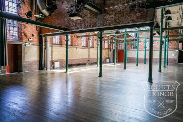 plats industriell foajé lagerhall malmlö location sweden scoutshonor 01