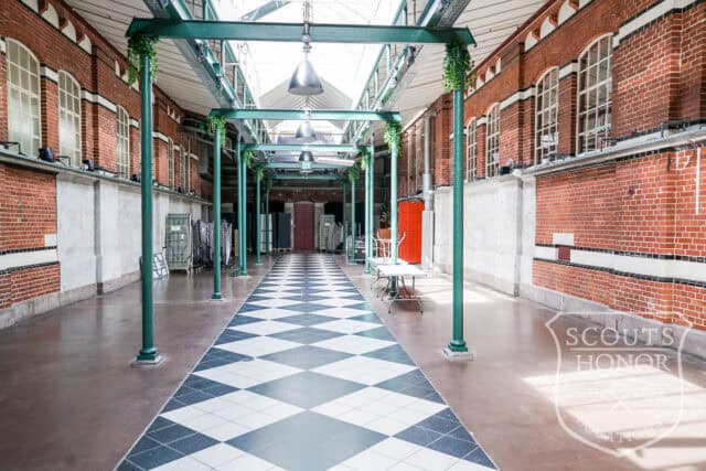 plats industriell foajé lagerhall malmlö location sweden scoutshonor 12