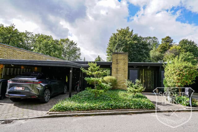 rækkehus kunst arkitekttegnet dansk design holte location denmark scoutshonor 12