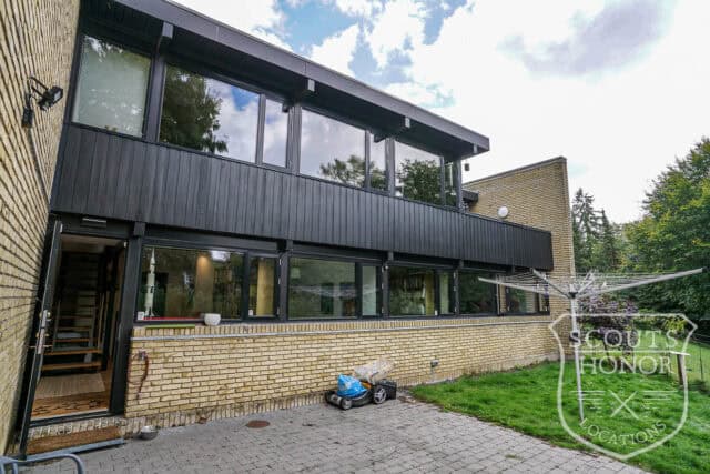 rækkehus kunst arkitekttegnet dansk design holte location denmark scoutshonor 16