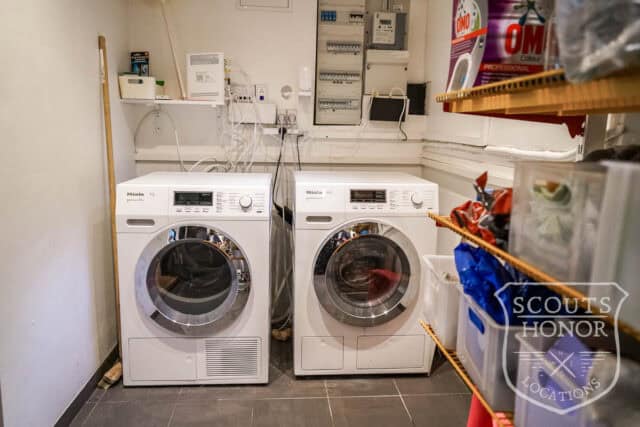 rækkehus kunst arkitekttegnet dansk design holte location denmark scoutshonor 34