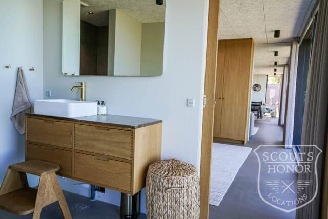 sommerhus moderne havudsigt træbeklædning sjælland location denmark scoutshonor 53