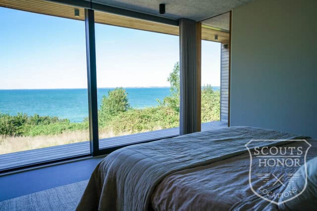 sommerhus moderne havudsigt træbeklædning sjælland location denmark scoutshonor 54