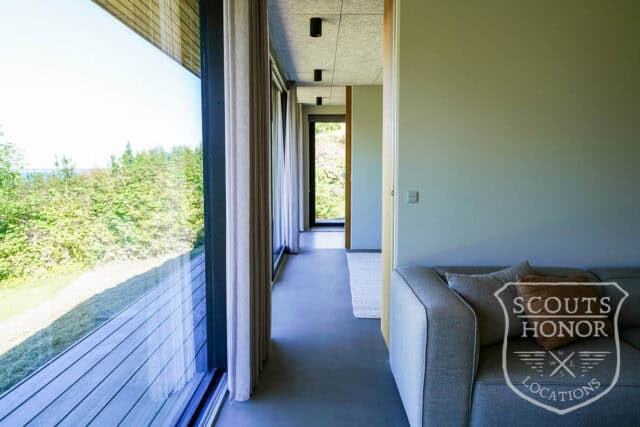 sommerhus moderne havudsigt træbeklædning sjælland location denmark scoutshonor 57