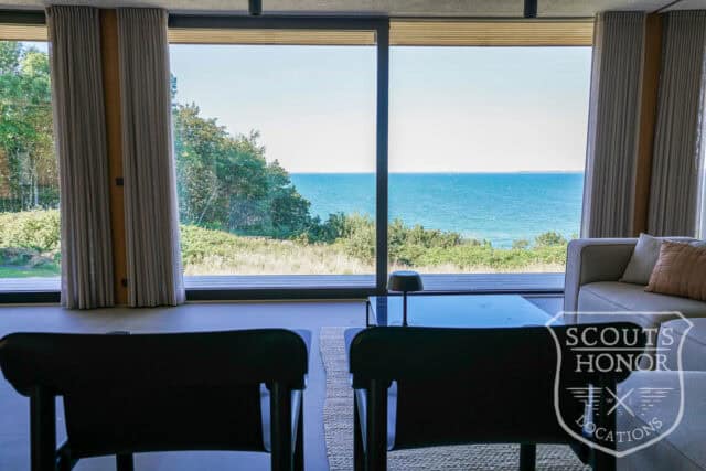 sommerhus moderne havudsigt træbeklædning sjælland location denmark scoutshonor 61