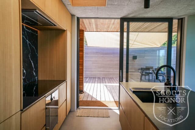 sommerhus moderne havudsigt træbeklædning sjælland location denmark scoutshonor 70