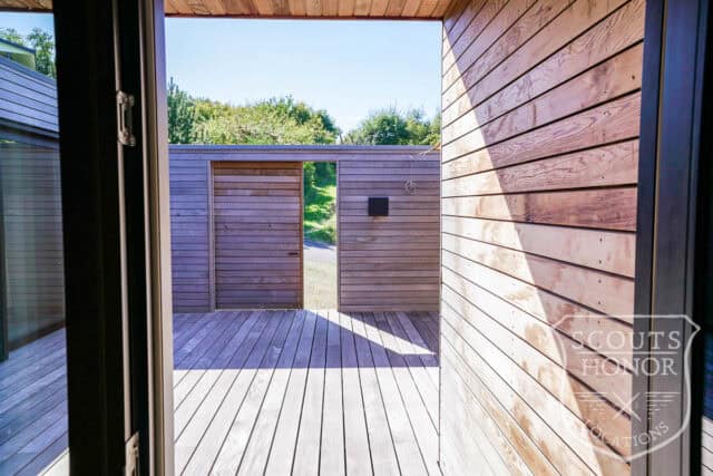sommerhus moderne havudsigt træbeklædning sjælland location denmark scoutshonor 77
