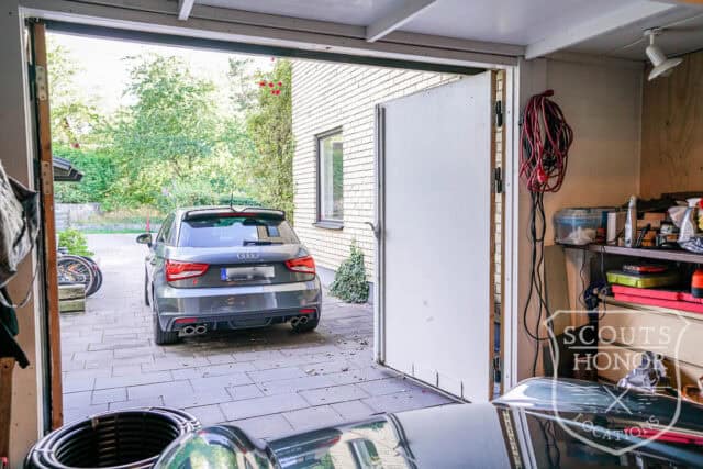 villa stockholm area grönt kök 60 tal färger pojkrum location sweden scoutshonor 07