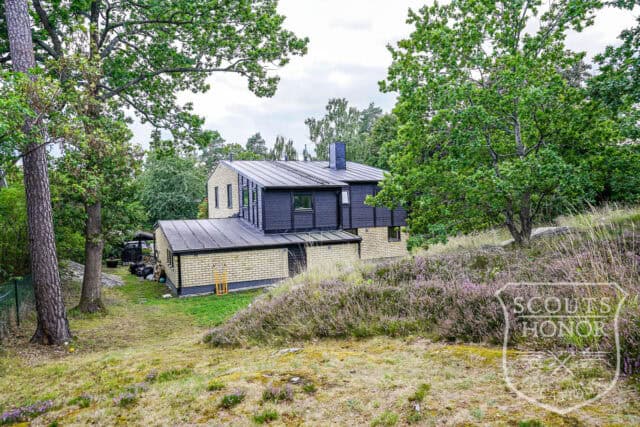villa stockholm area grönt kök 60 tal färger pojkrum location sweden scoutshonor 20