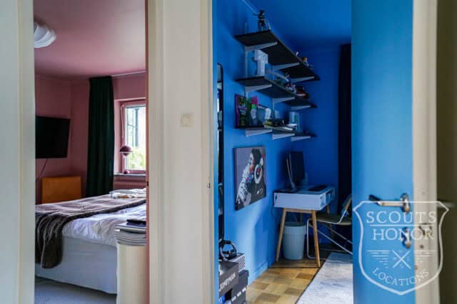 villa stockholm area grönt kök 60 tal färger pojkrum location sweden scoutshonor 36