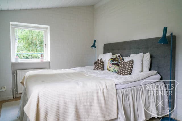 villa stockholm area grönt kök 60 tal färger pojkrum location sweden scoutshonor 54