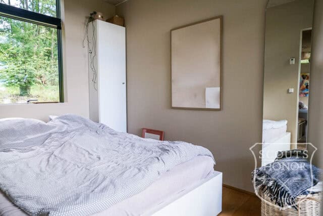 sommerhus moderne arkitektur udsigt til sø naturgrund idyllisk location denmark scoutshonor 12