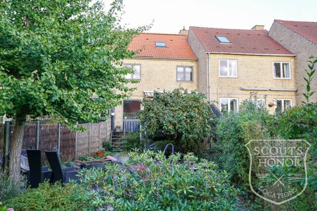 rækkehus gule mursten retro kælder københavn location denmark scoutshonor 10