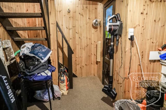 rækkehus gule mursten retro kælder københavn location denmark scoutshonor 16