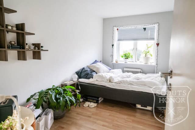 rækkehus gule mursten retro kælder københavn location denmark scoutshonor 23