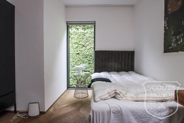 moderne villa skulpturer design hellerup kunst location denmark scoutshonor 38