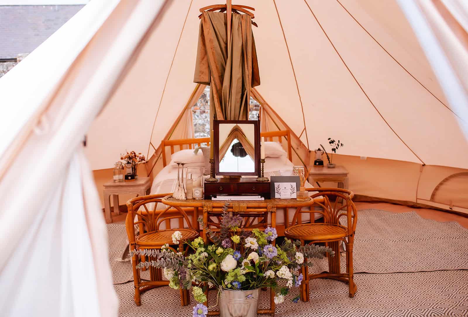 Adela Photography Petersfield Hampshire Wedding Photographer Bake Barn Chicklade Fonthill Estate Wiltshire 371