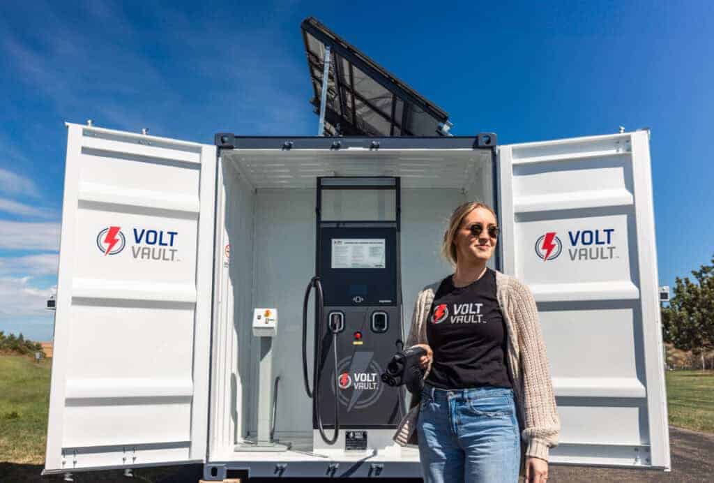 Fast charging electric vehicle station at U.S. energy site, promoting sustainable transportation solutions.