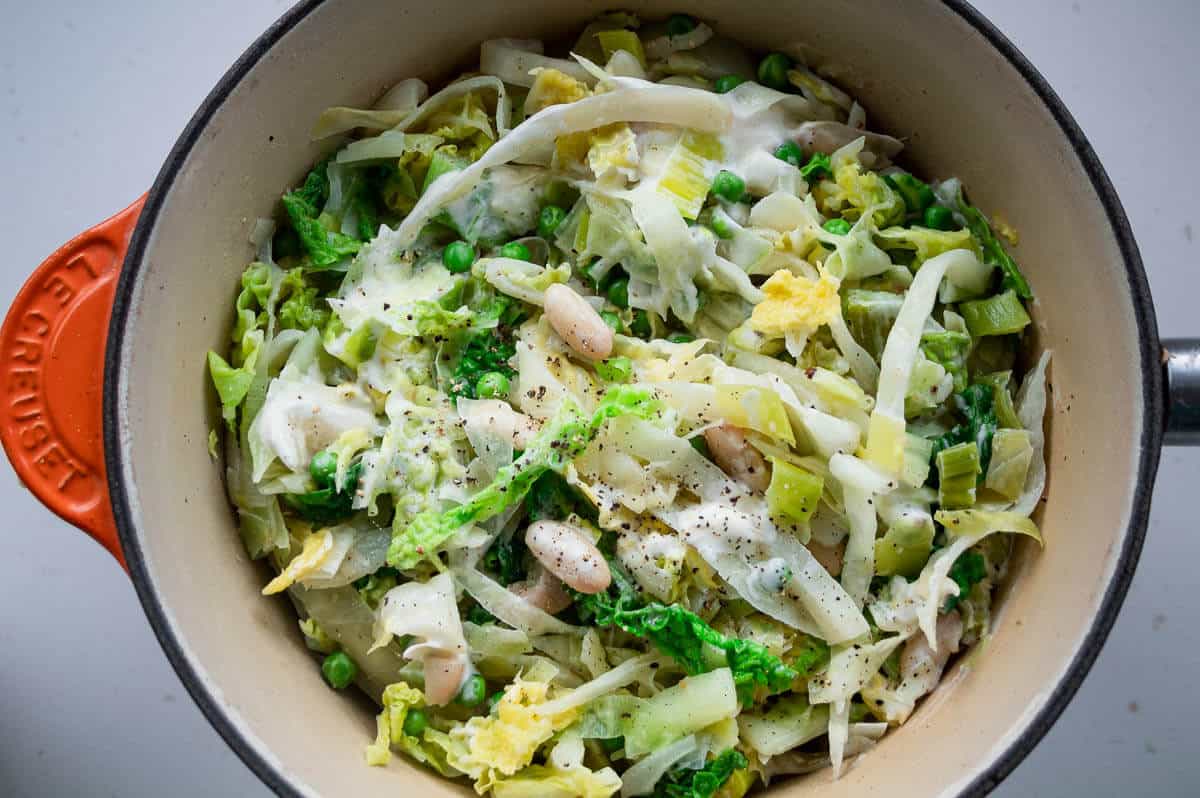 Creamy Cabbage and White Beans