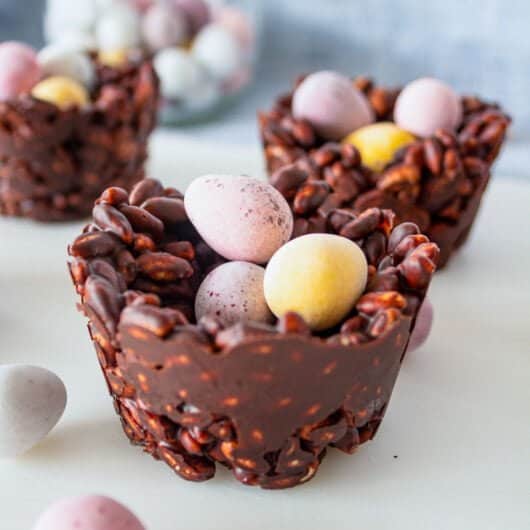 low carb rice krispie nests for easter with mini eggs