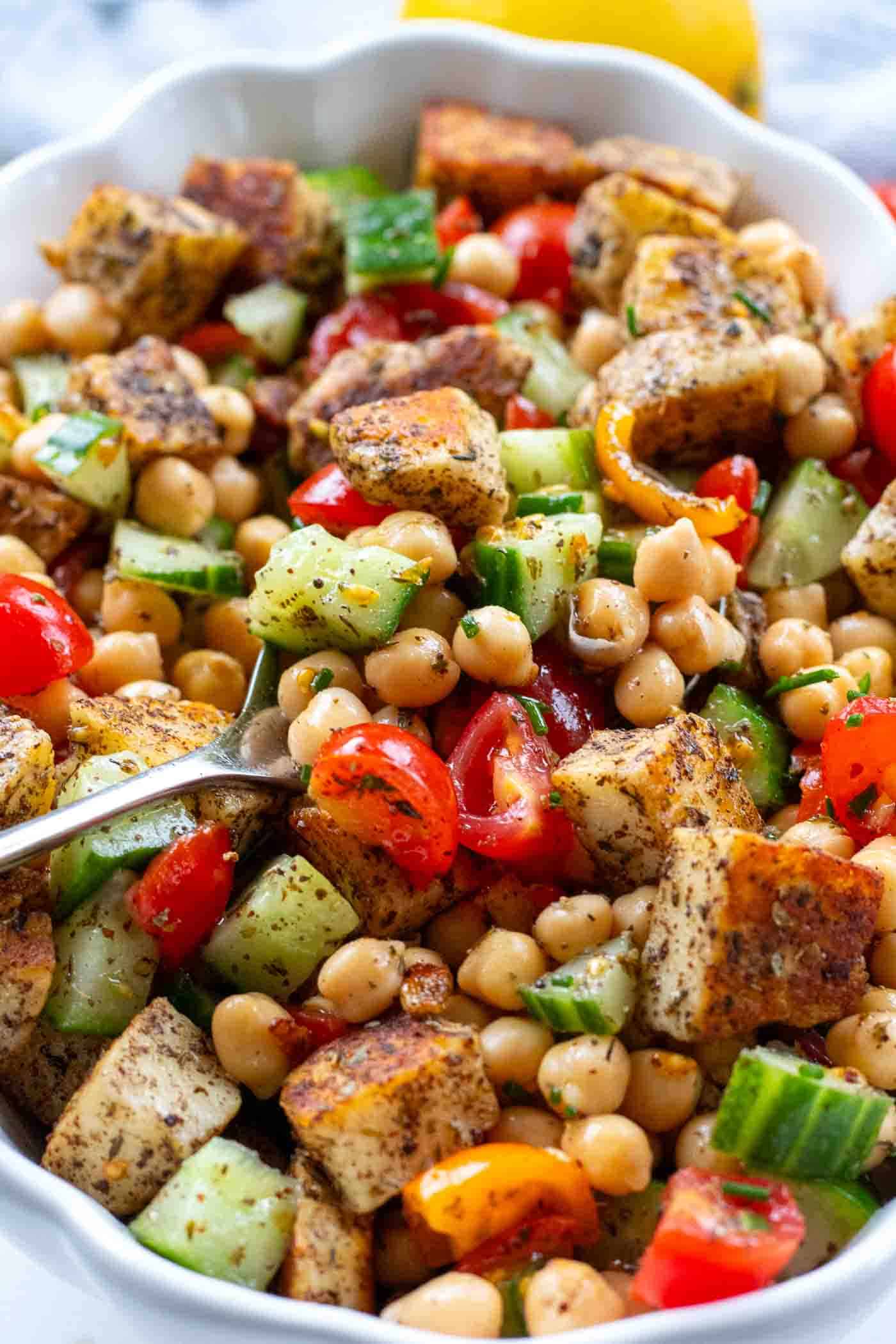 Chickpea and Halloumi Salad